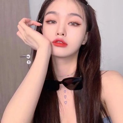 窗里的光